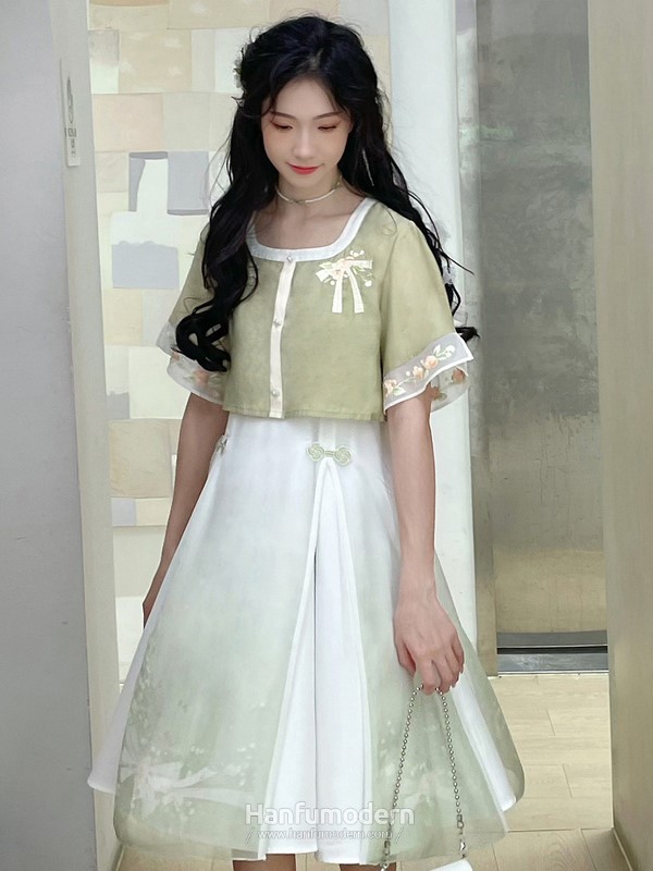 hanfu inspired dress 2.jpg
