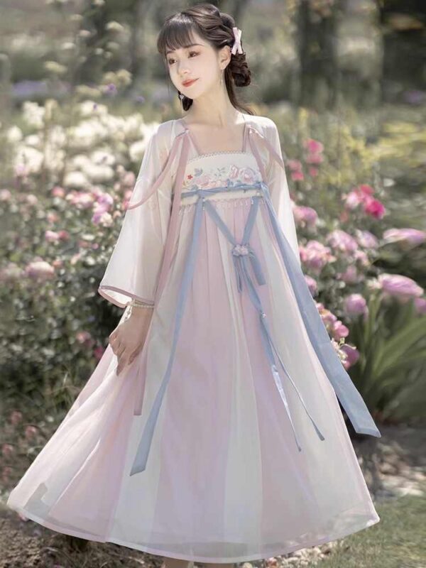 hanfu modern dress a 5.jpg