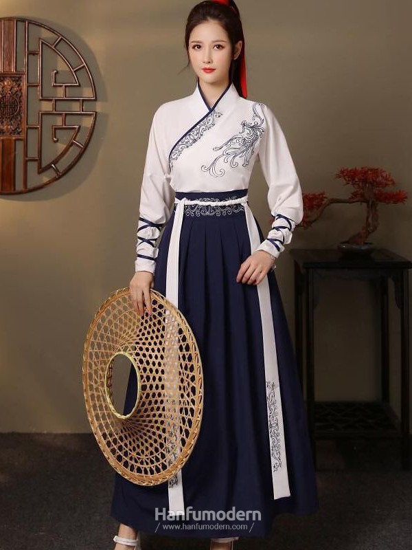 hanfu women 5.jpg hanfu women 5.jpg