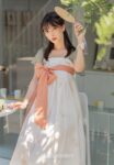 Modern Hanfu Clothing 3.jpg