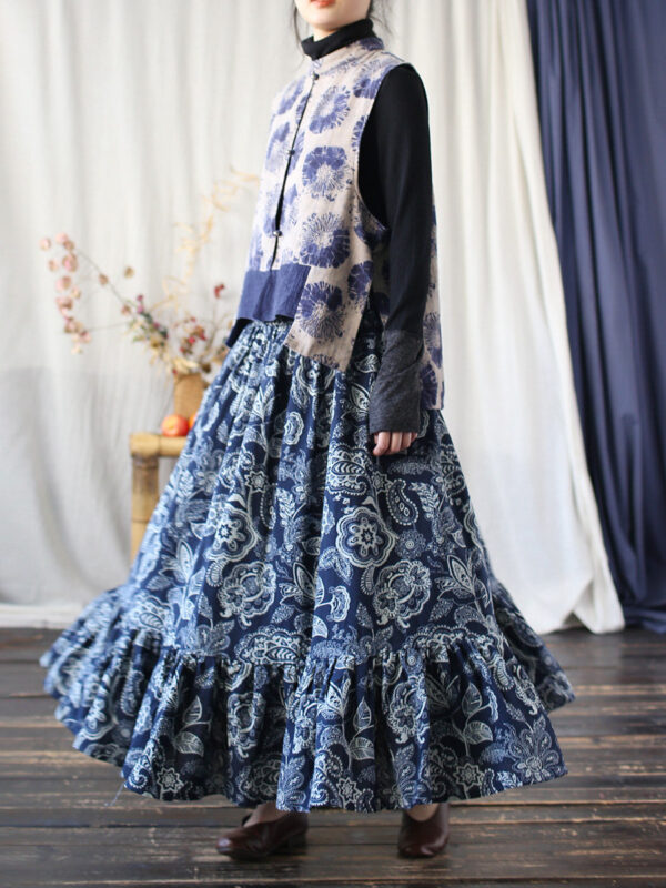 hmnskd127 linen vest blue outfit.jpg