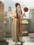 hqhf10022 modern hanfu gold ivory front umbrella look.jpg