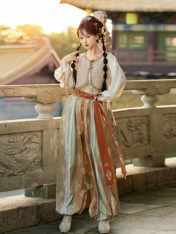 hqhf10022 modern hanfu gold ivory sunset full look.jpg