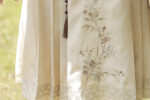 hqhf10028 modern hanfu beige tan front garden look.jpg