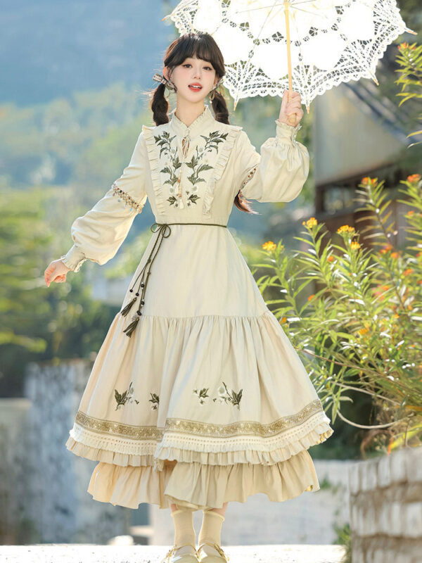 hqhf10031 modern hanfu ivory dress umbrella look.jpg