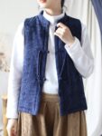 jacquard vest a 1.jpg