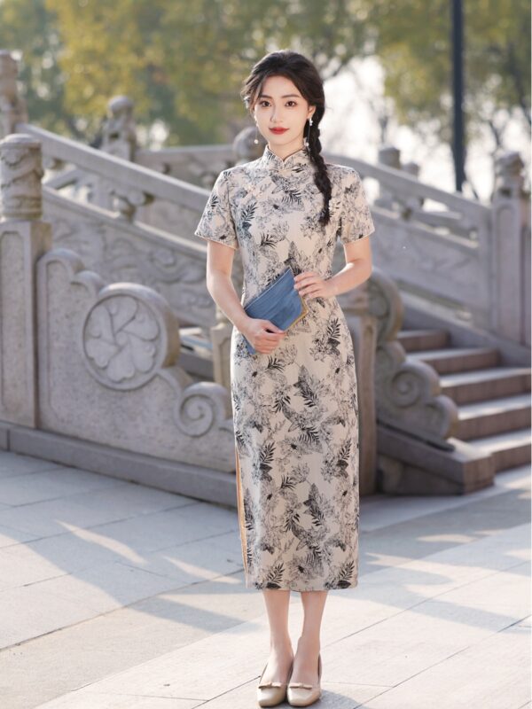 long qipao dress 5.jpg