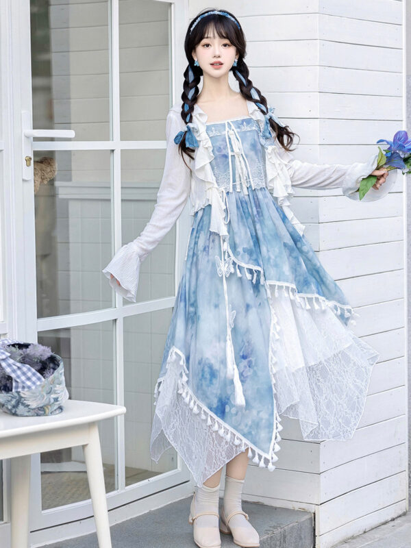 mh1018 modern hanfu sky blue white front full look.jpg