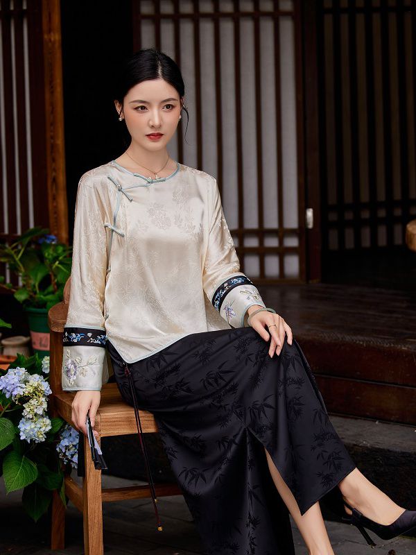 modern cheongsam blouse A 1.jpg modern cheongsam blouse A 1.jpg