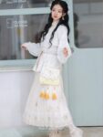 modern chinese outfits 1.jpg