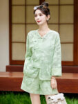 modern clothing 1.jpg