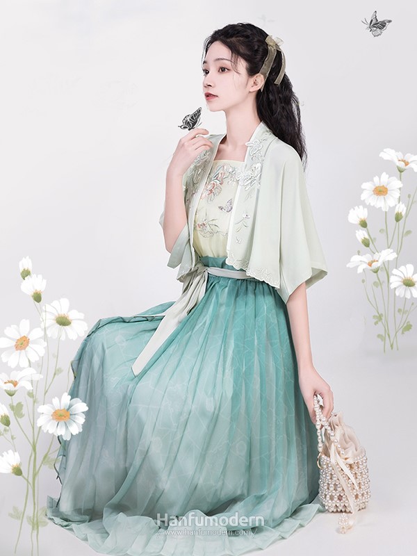 modern style hanfu 3 2.jpg modern style hanfu 3 2.jpg