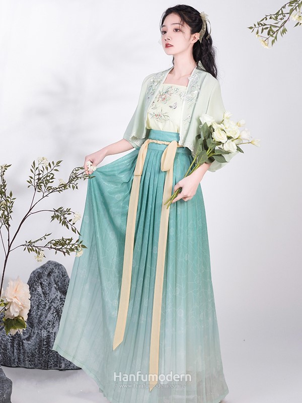 modern style hanfu 4 3.jpg modern style hanfu 4 3.jpg