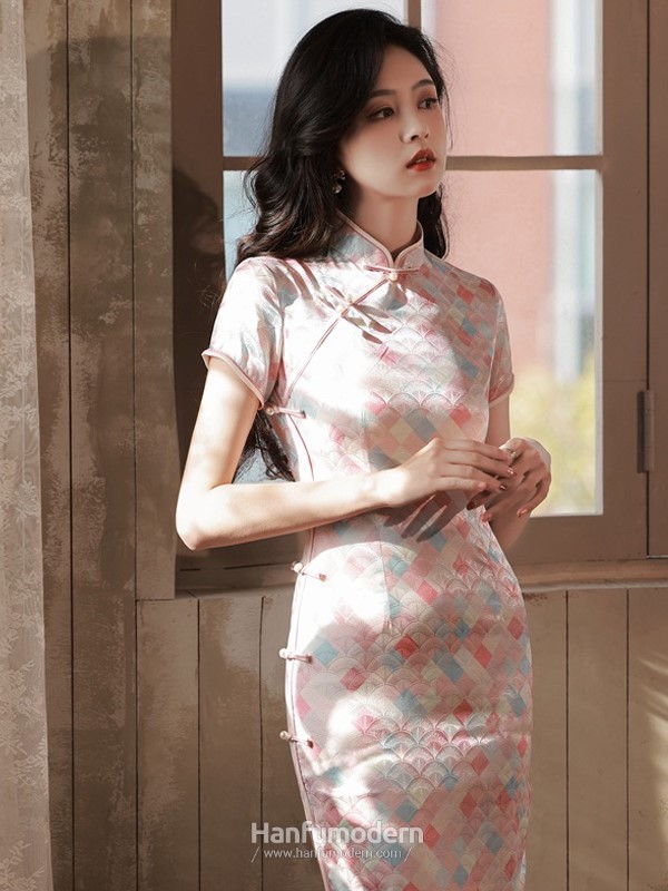 modern traditional chinese dress 2.jpg