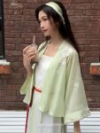 modernized hanfu 2 1.jpg