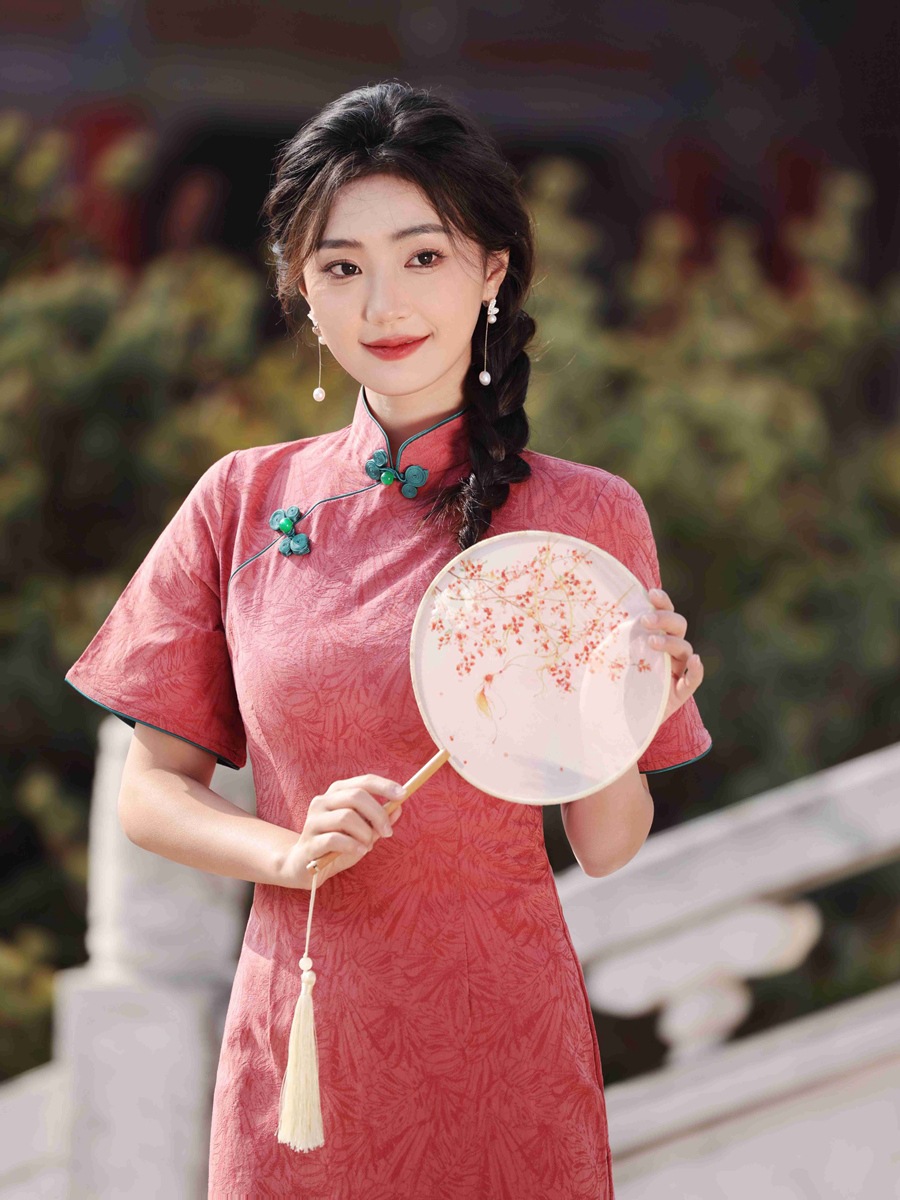qipao chinese traditional dress 2.jpg qipao chinese traditional dress 2.jpg