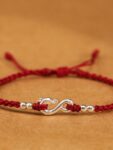 red string bracelets 2.jpg