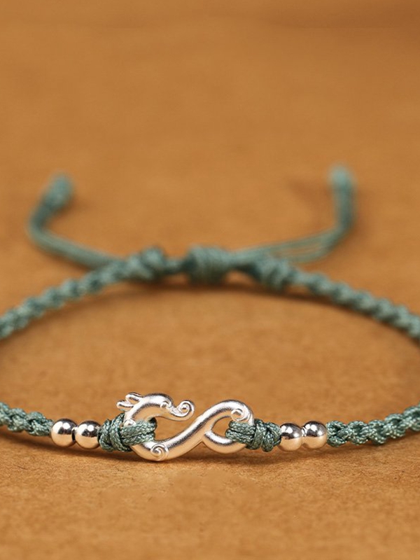 red string bracelets 3.jpg red string bracelets 3.jpg