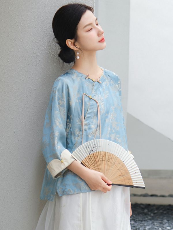 shirts for women 1.jpg