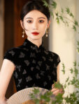 sleeveless cheongsam V 5.jpg