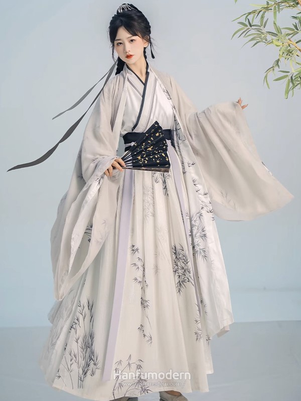 traditional hanfu 2.jpg