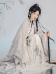 traditional hanfu 1.jpg