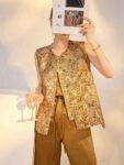 vest women A 6.jpg