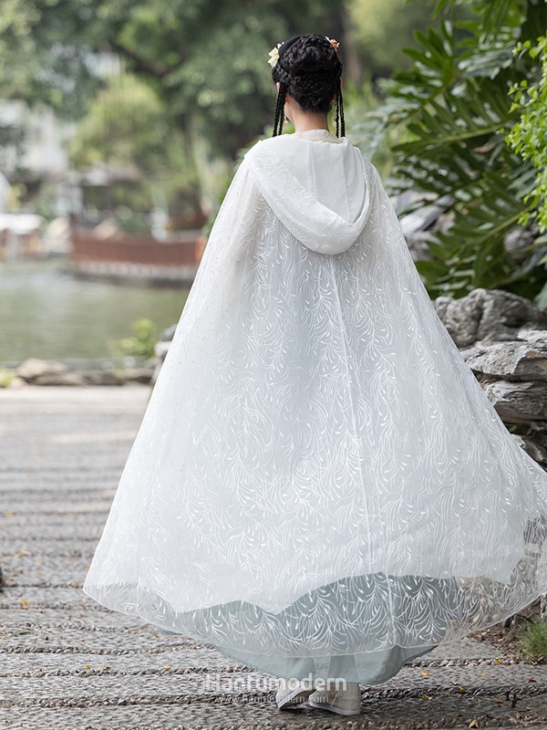 white cloak 5.jpg white cloak 5.jpg