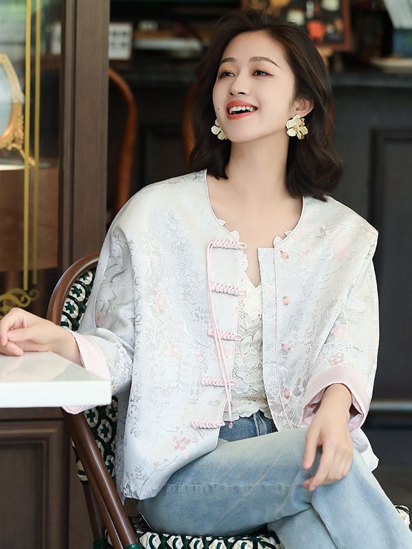 women short coat A 8.jpg women short coat A 8.jpg