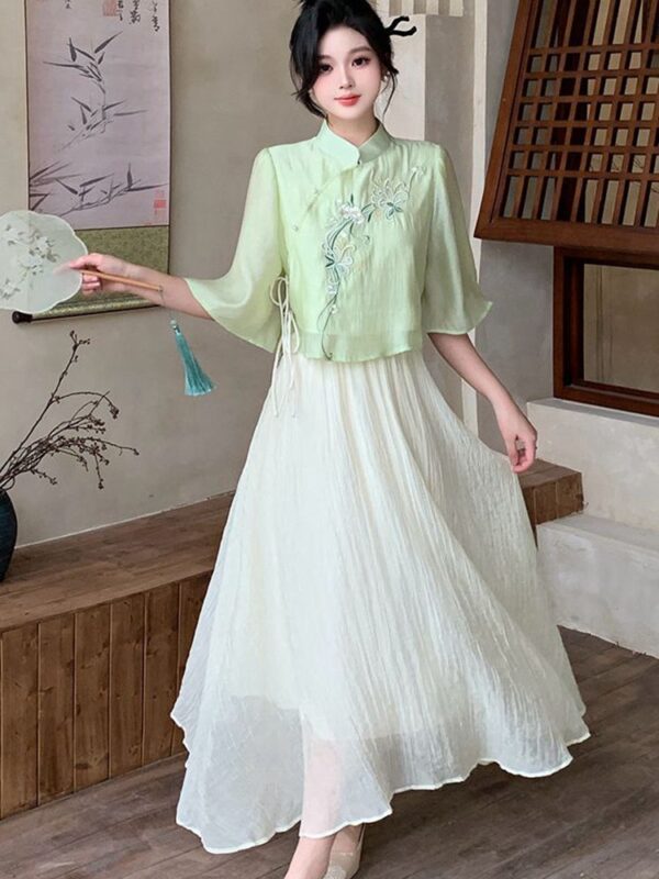womens chinese dress 2.jpg