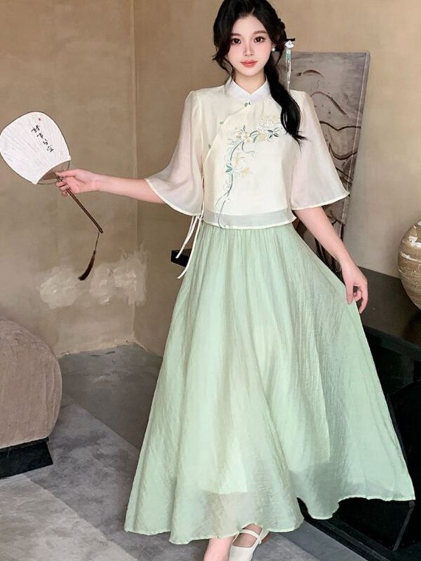 womens chinese dress 3.jpg